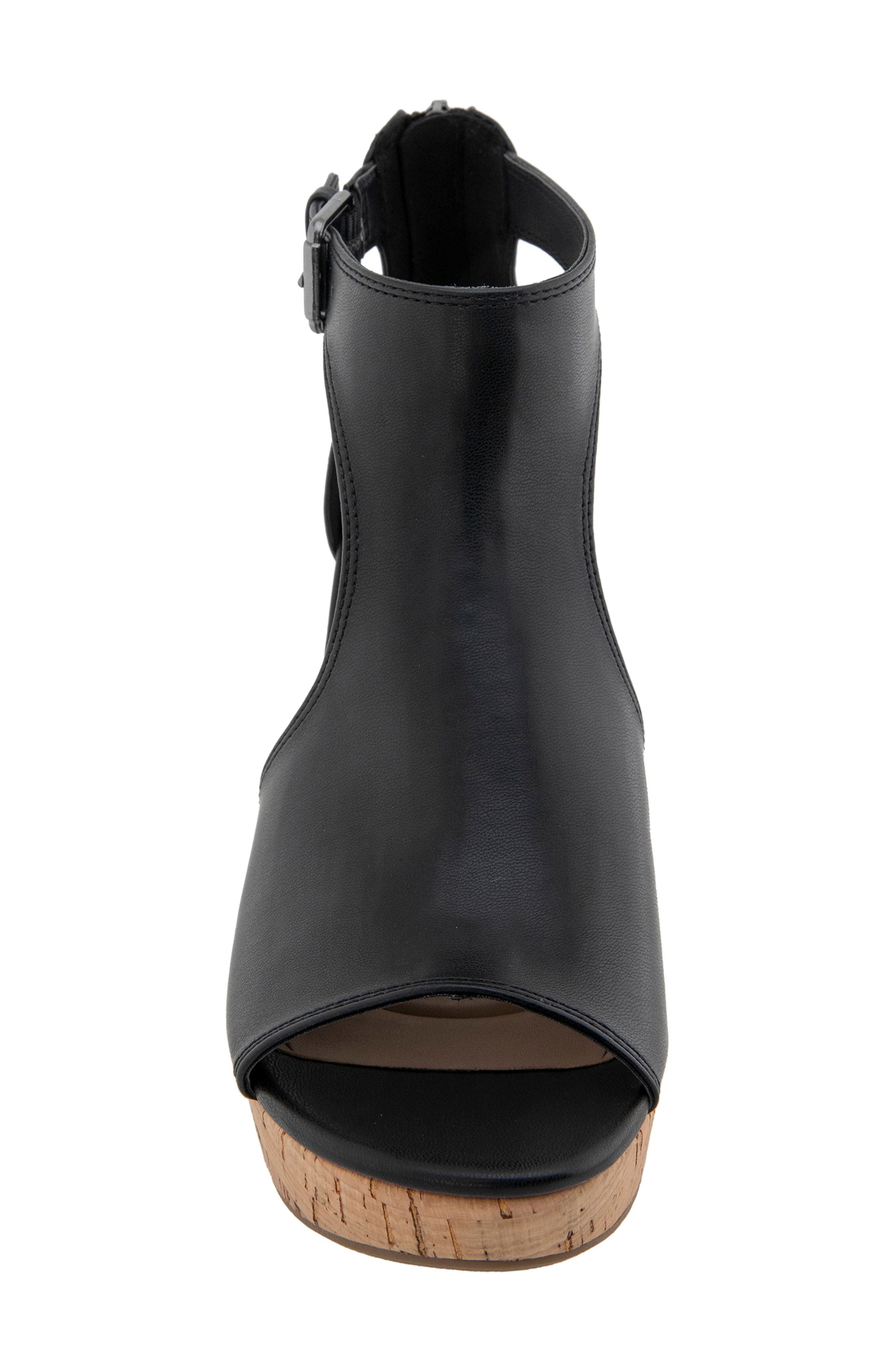 Reaction Kenneth Cole Randee Platform Sandal, Alternate, color, Black