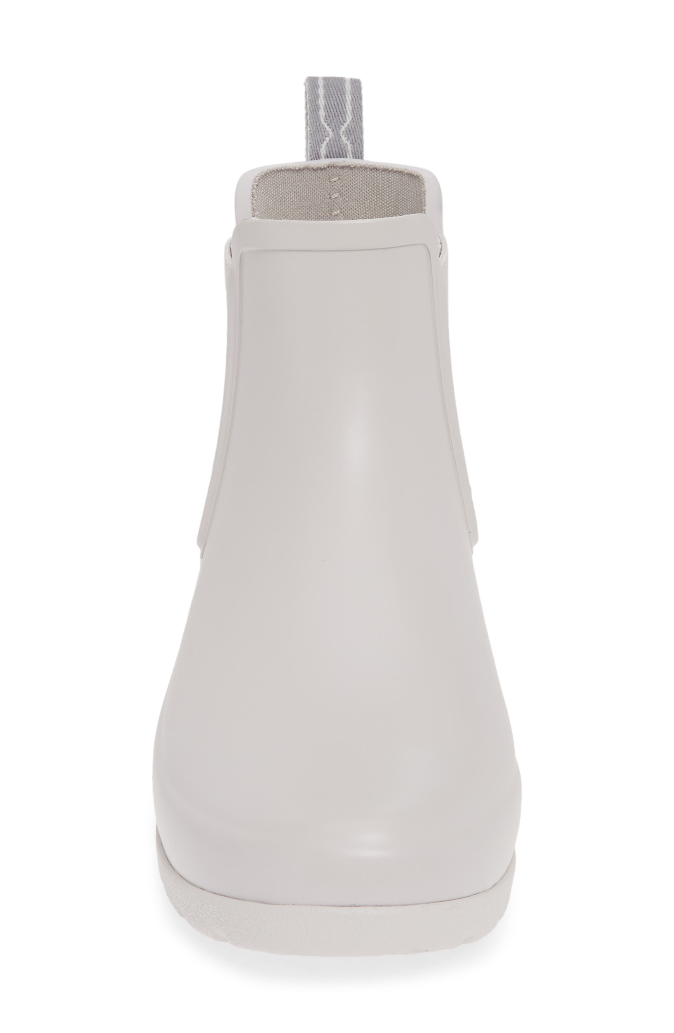 Hunter Refined Chelsea Boot, Alternate, color, 