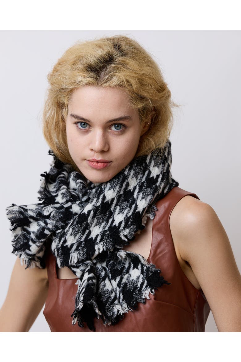 "Houndstooth" Cashmere Scarf, Alternate, color, Black & White