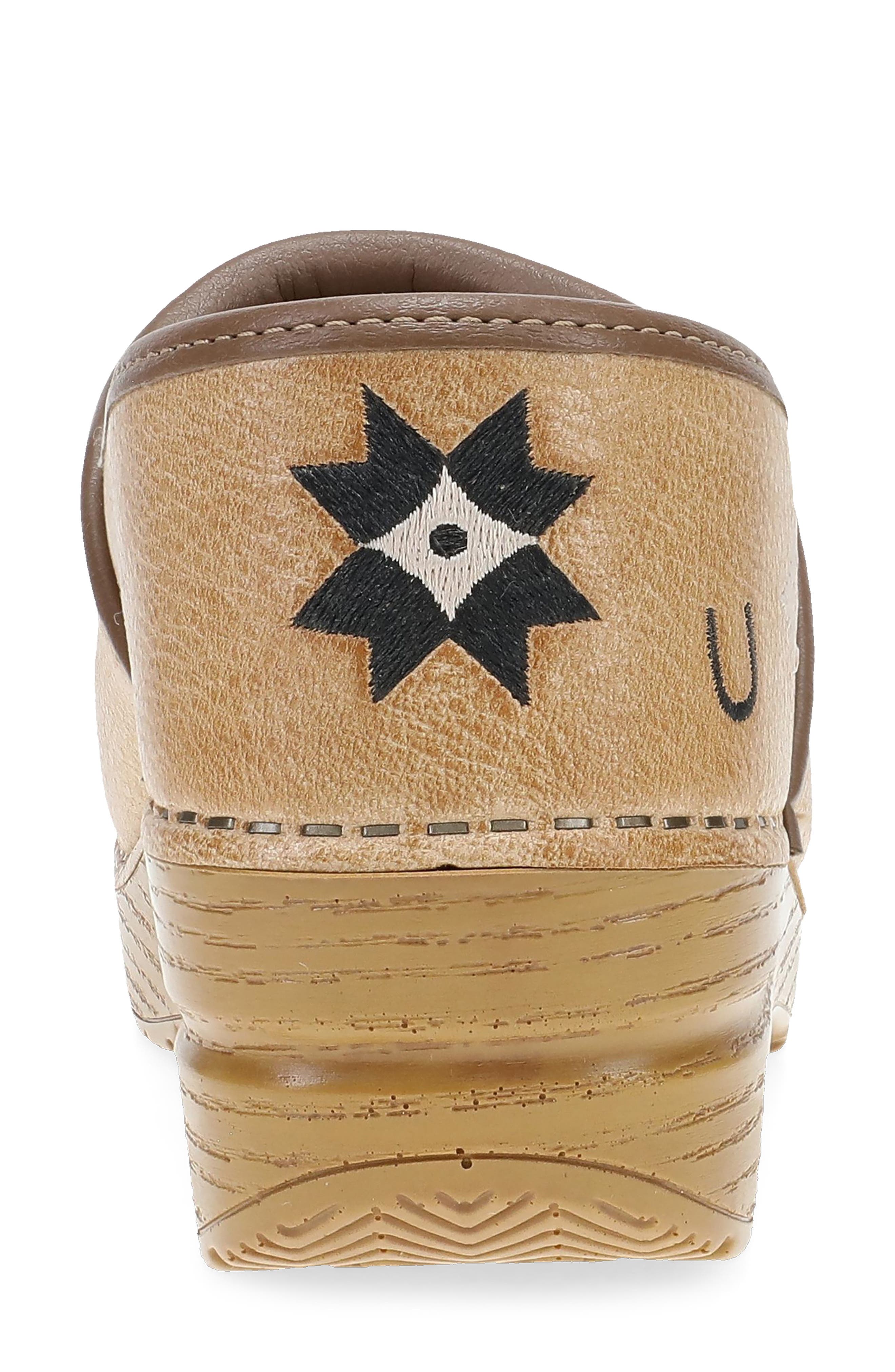 Dansko x Jenni Earle Platform Clog, Alternate, color, Honey Distressed