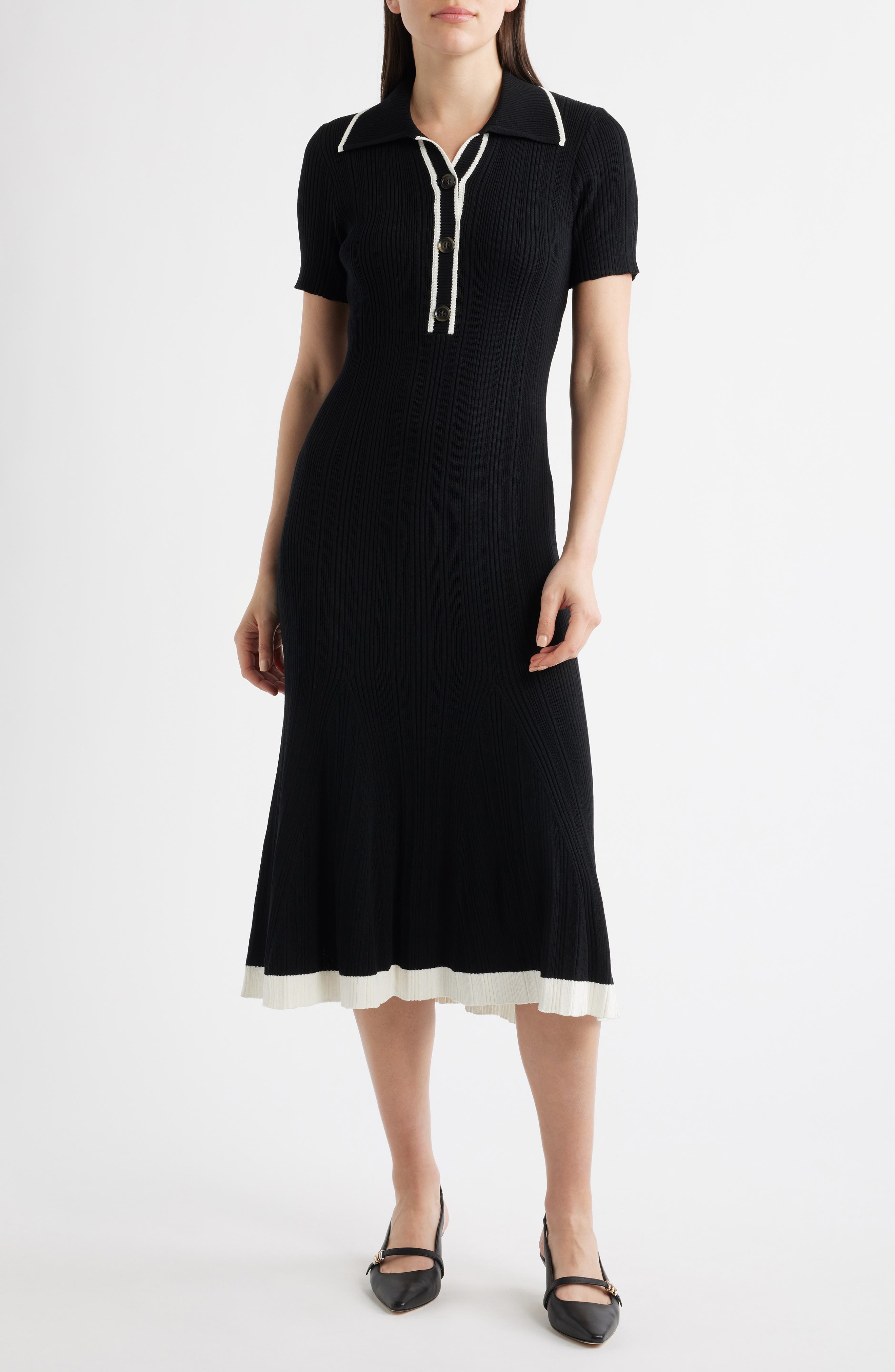 selected BLACK/ IVORY