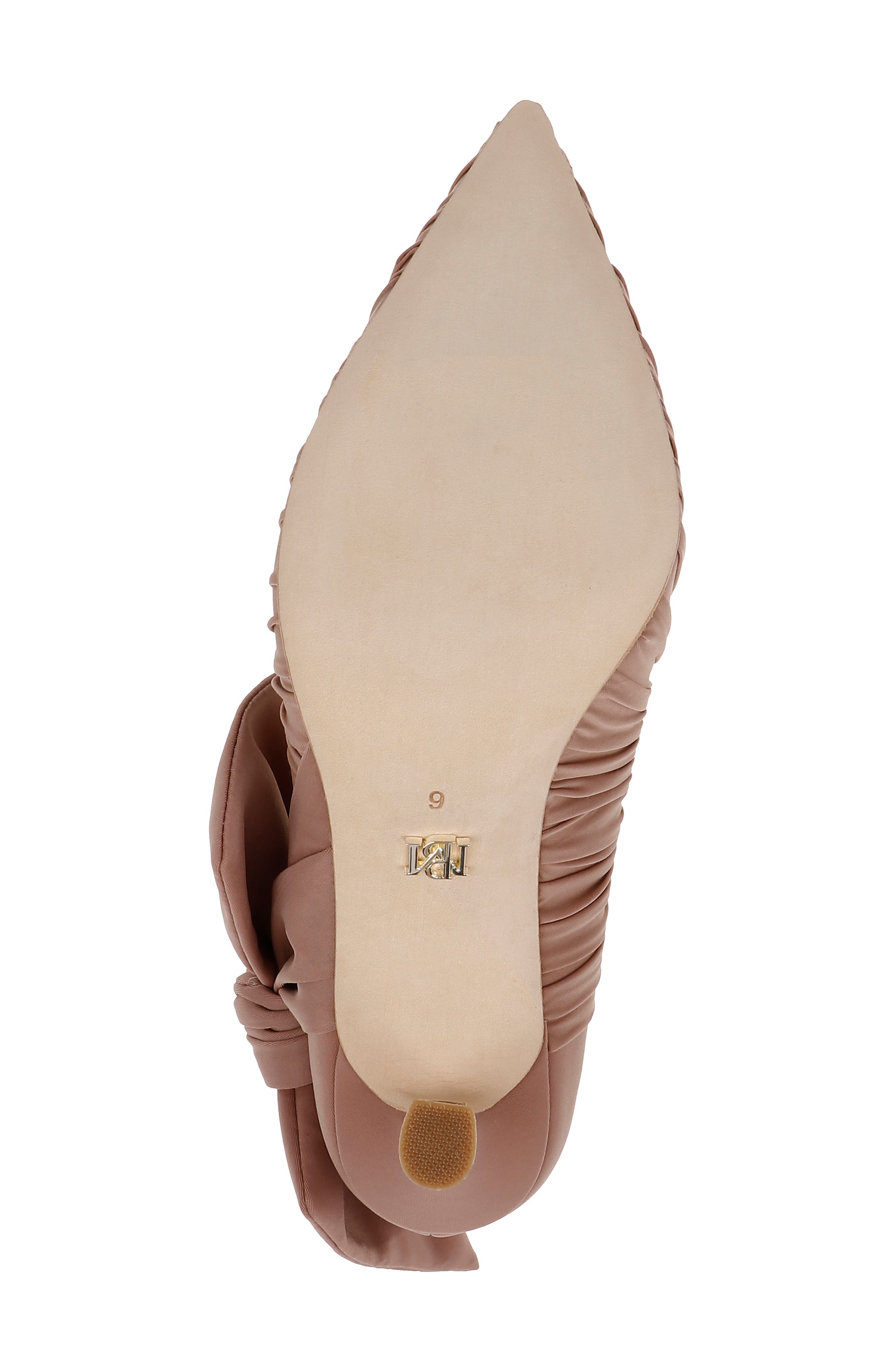 Badgley Mischka Collection Vanesa Pointed Toe Pump, Alternate, color, Nude Fabric