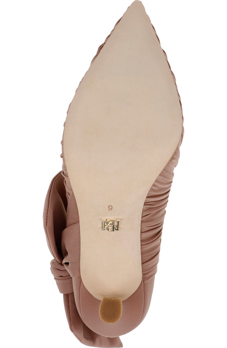 Badgley Mischka Collection Vanesa Pointed Toe Pump, Alternate, color, Nude Fabric