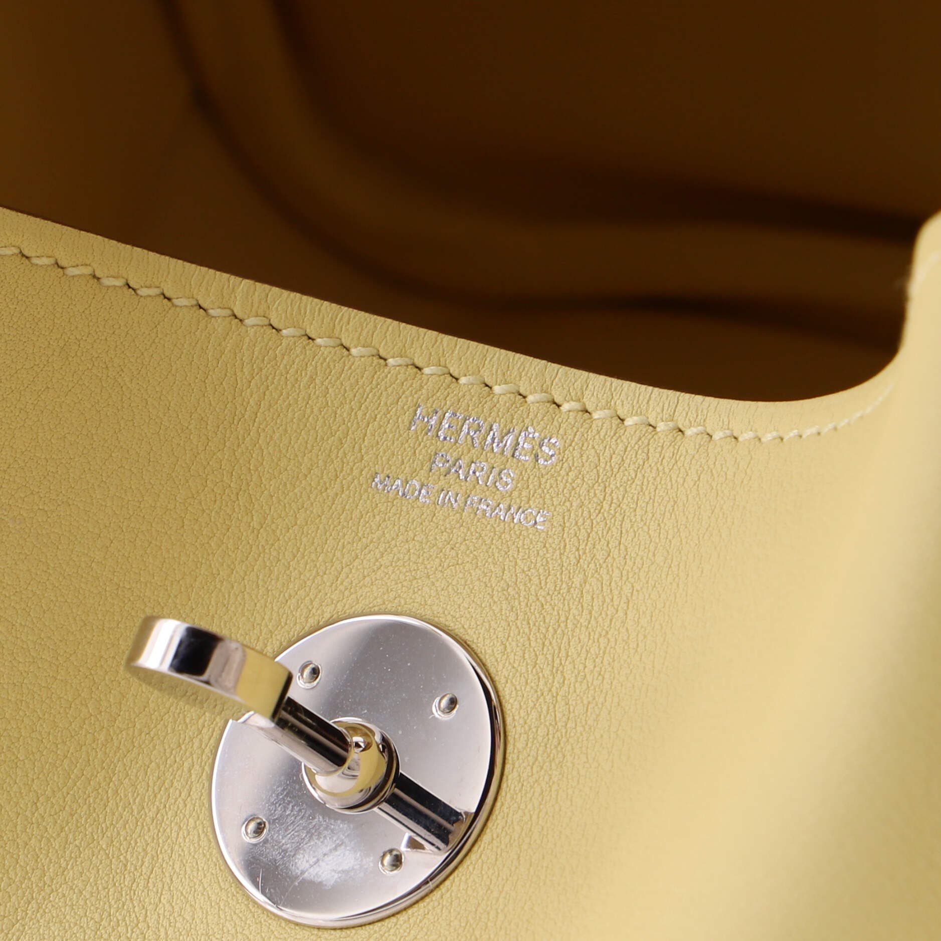 Pre-Owned Hermes Lindy Bag Swift 26, Alternate, color, 