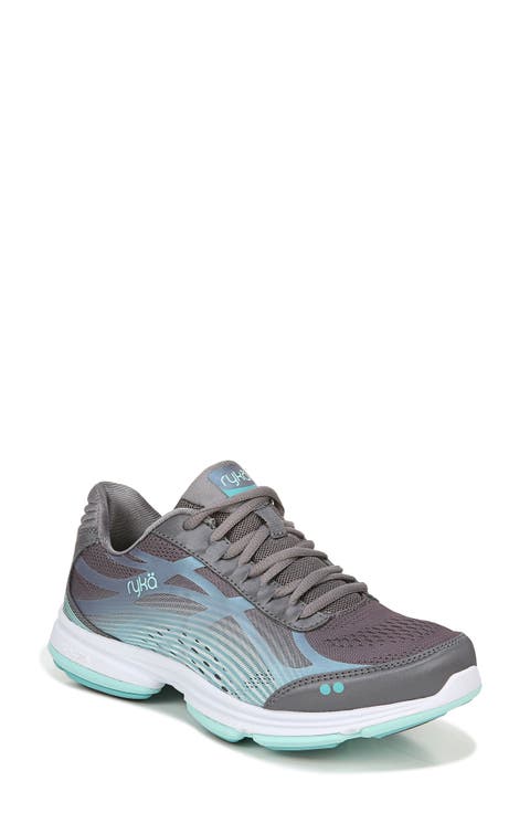 Devotion Plus 3 Sneaker (Women)