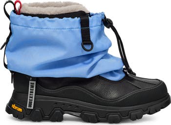 【送料&関税込】UGG Light Blue Fabric W Metropeak Boots UGG MetroPeak Boots | Blue | FARFETCH