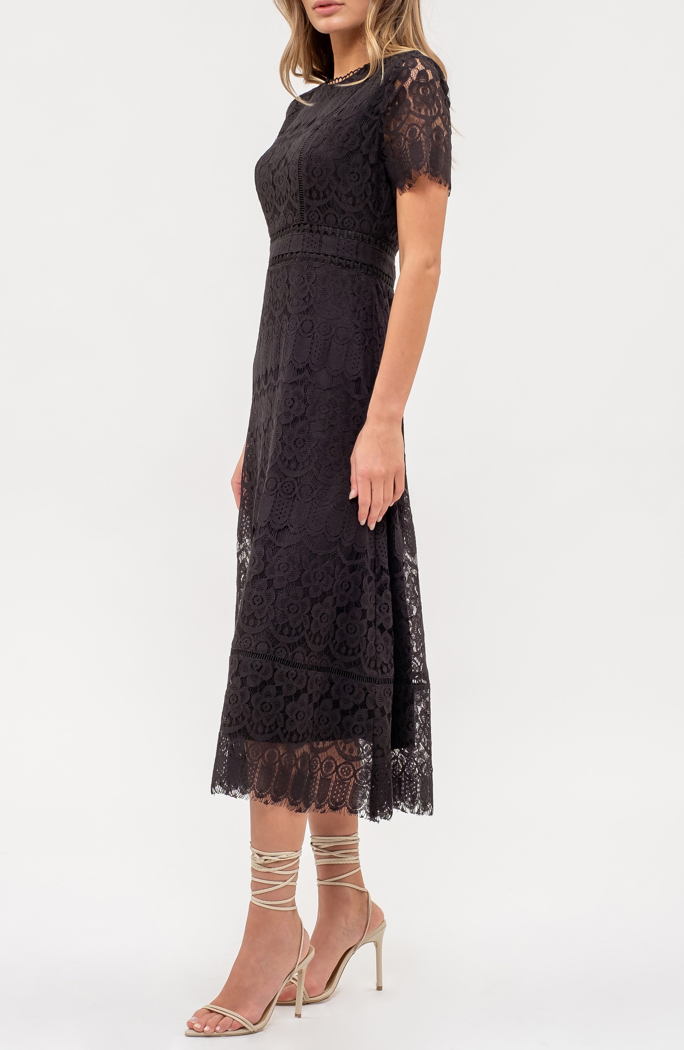 august sky women's scalloped floral lace overlay midi dress AUGUST SKY Scalloped Lace Midi Dress in White