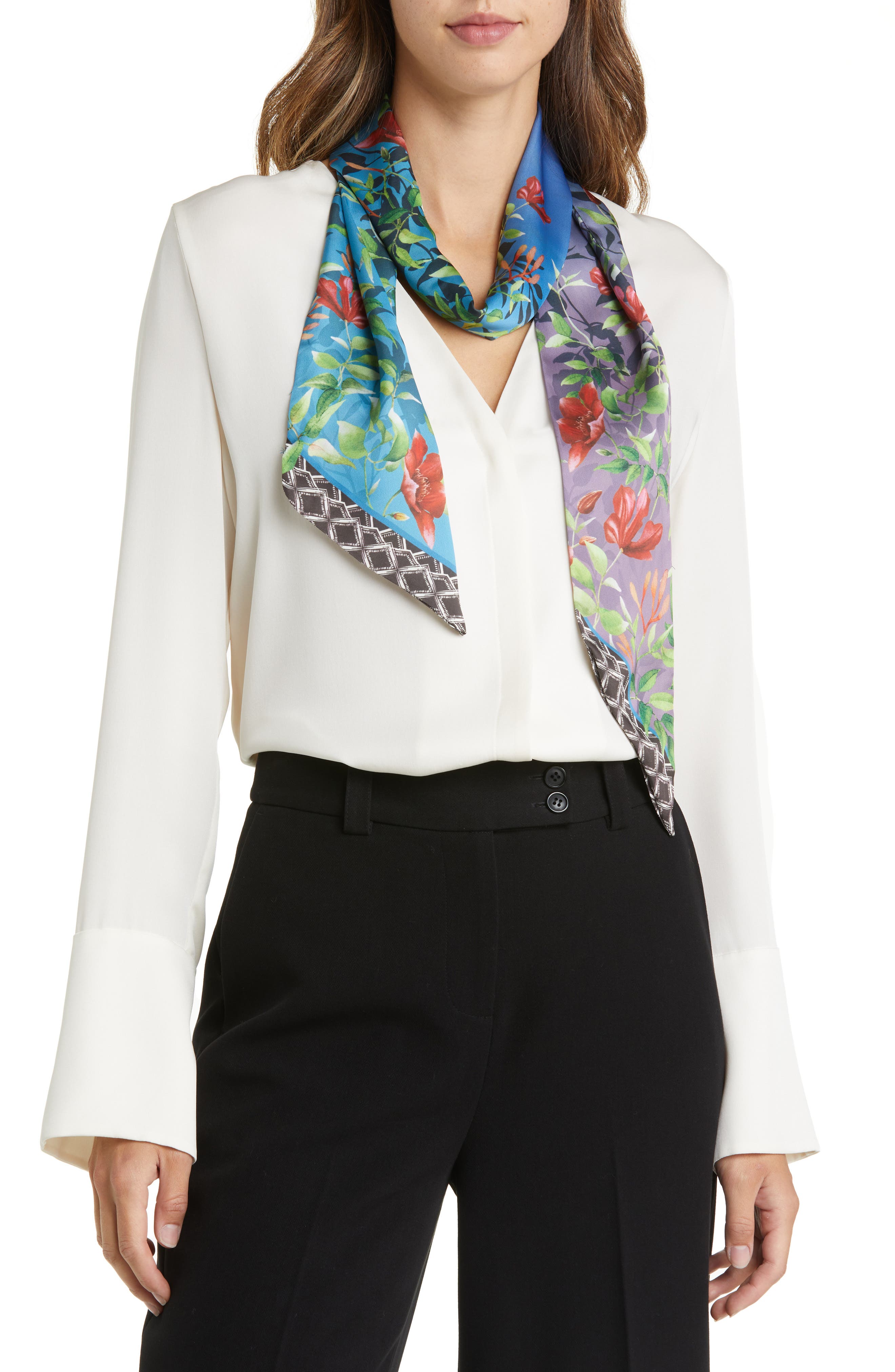 selected BLUE CLIMBING FLORAL