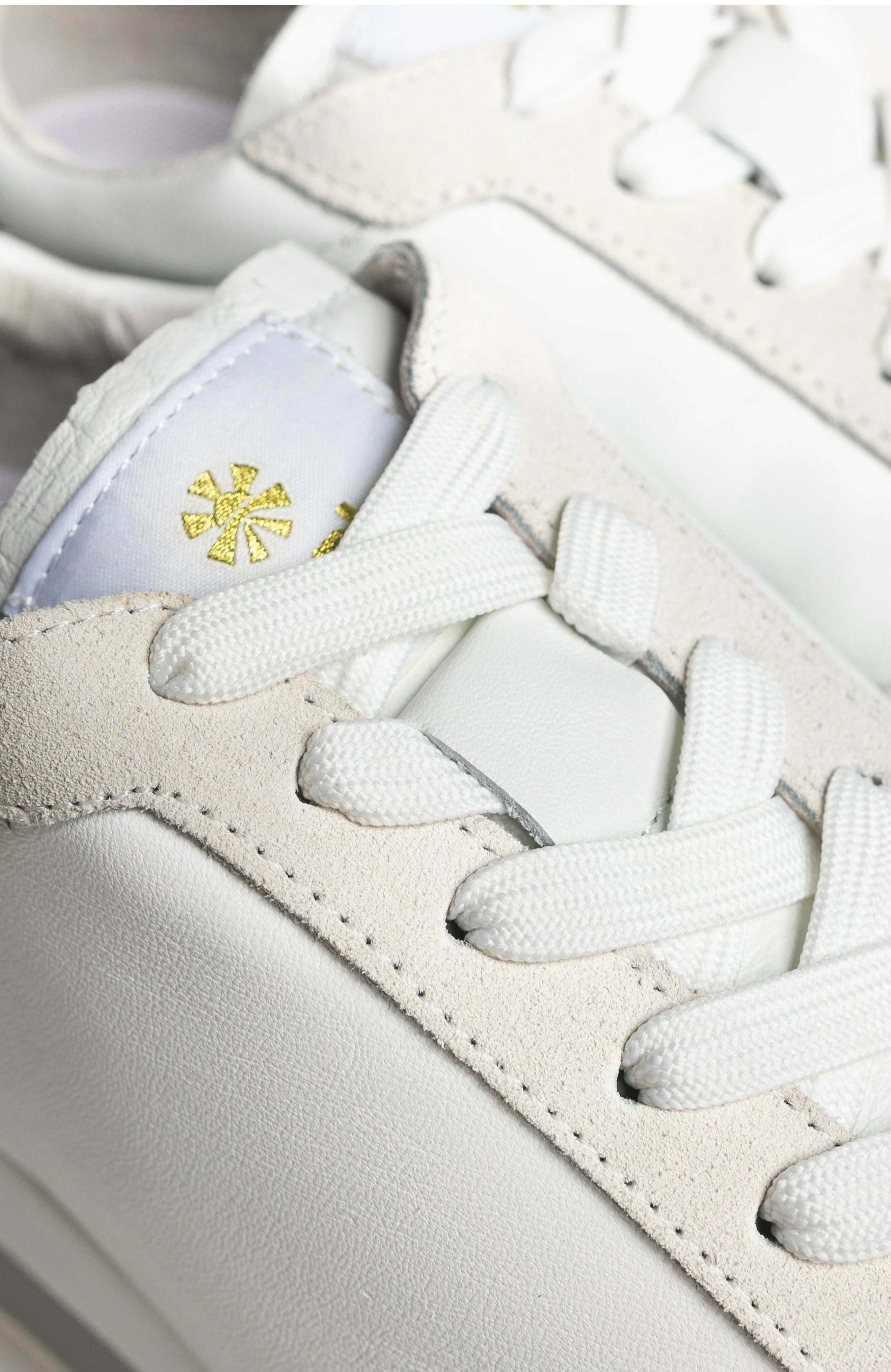 Freshy Smoove Trainer Women's Sneaker, Alternate, color, White/Grey