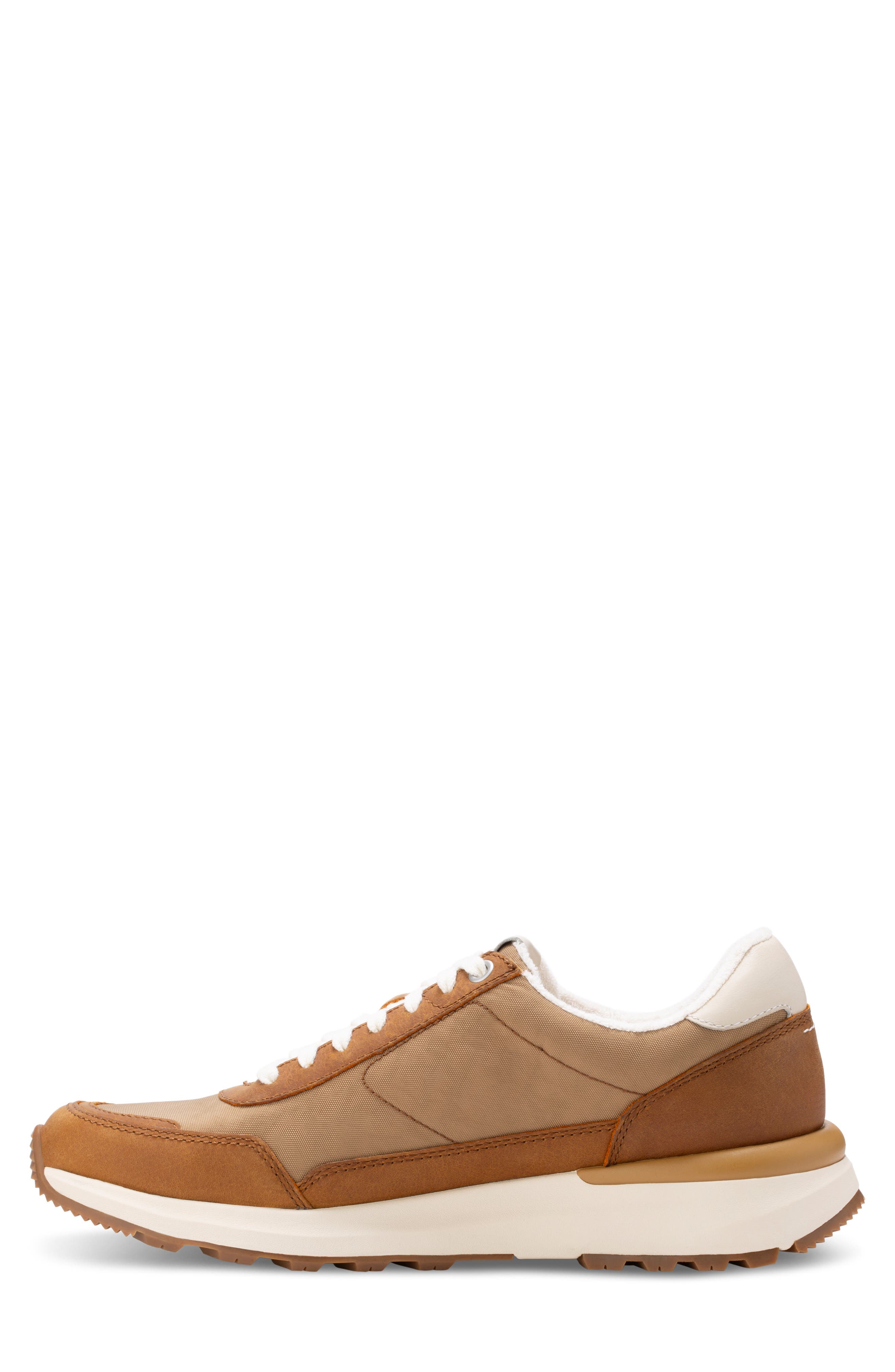 Eastland Leap Jogger Sneaker, Alternate, color, Tan