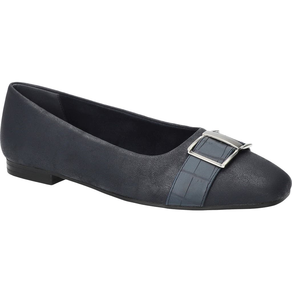 Easy Street Keely Flat In Blue
