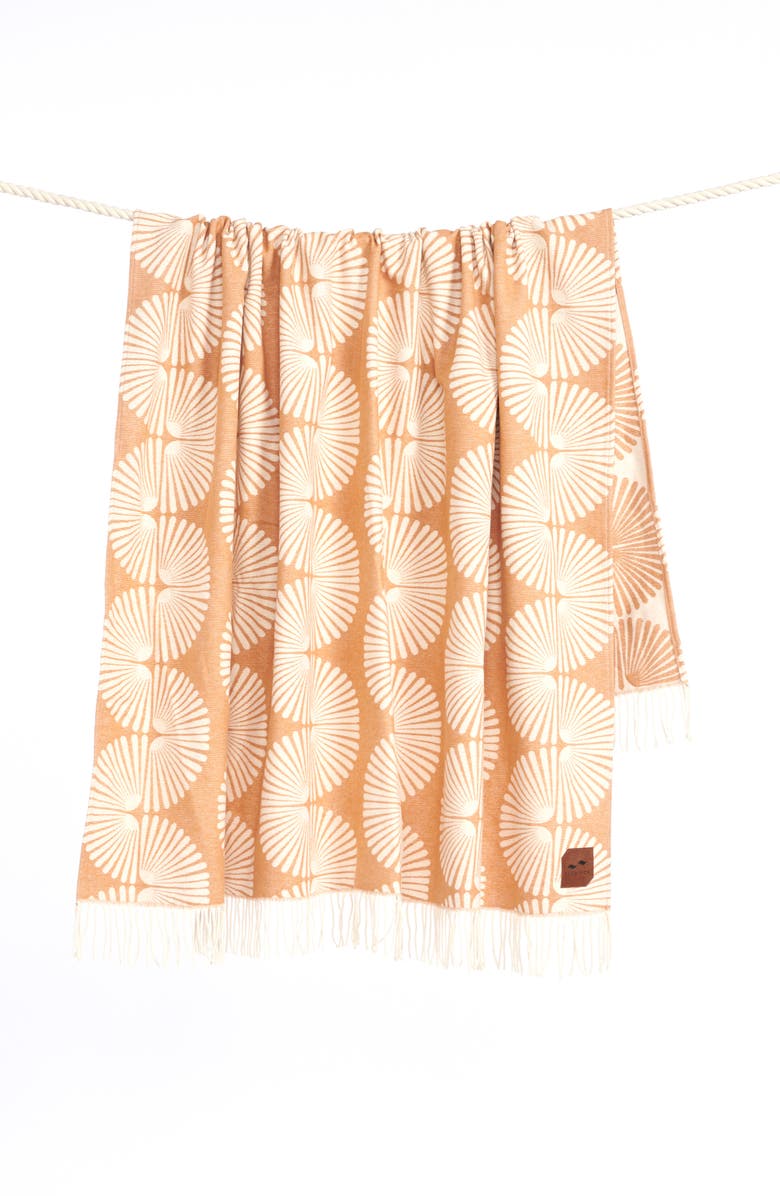 Slowtide Sidewinder Fringe Trim Cotton Blanket, Alternate, color,