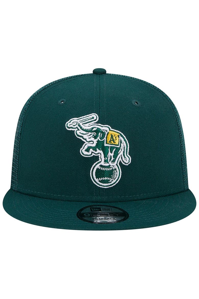Men's New Era Green Oakland Athletics Cooperstown Collection Team Color Trucker 9FIFTY Snapback Hat, Alternate, color, Green