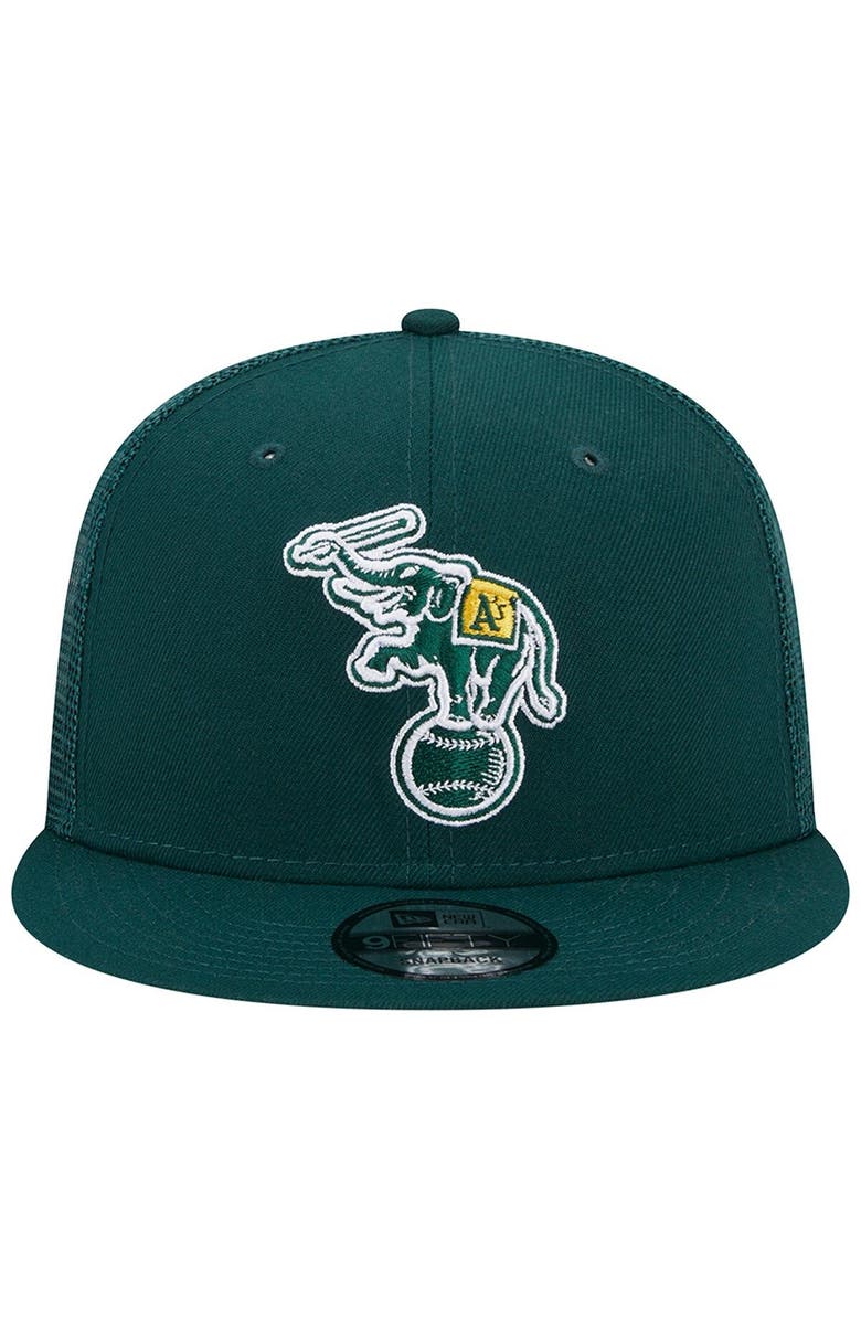 New Era Men's New Era Green Oakland Athletics Cooperstown Collection Team Color Trucker 9FIFTY Snapback Hat, Alternate, color, Green