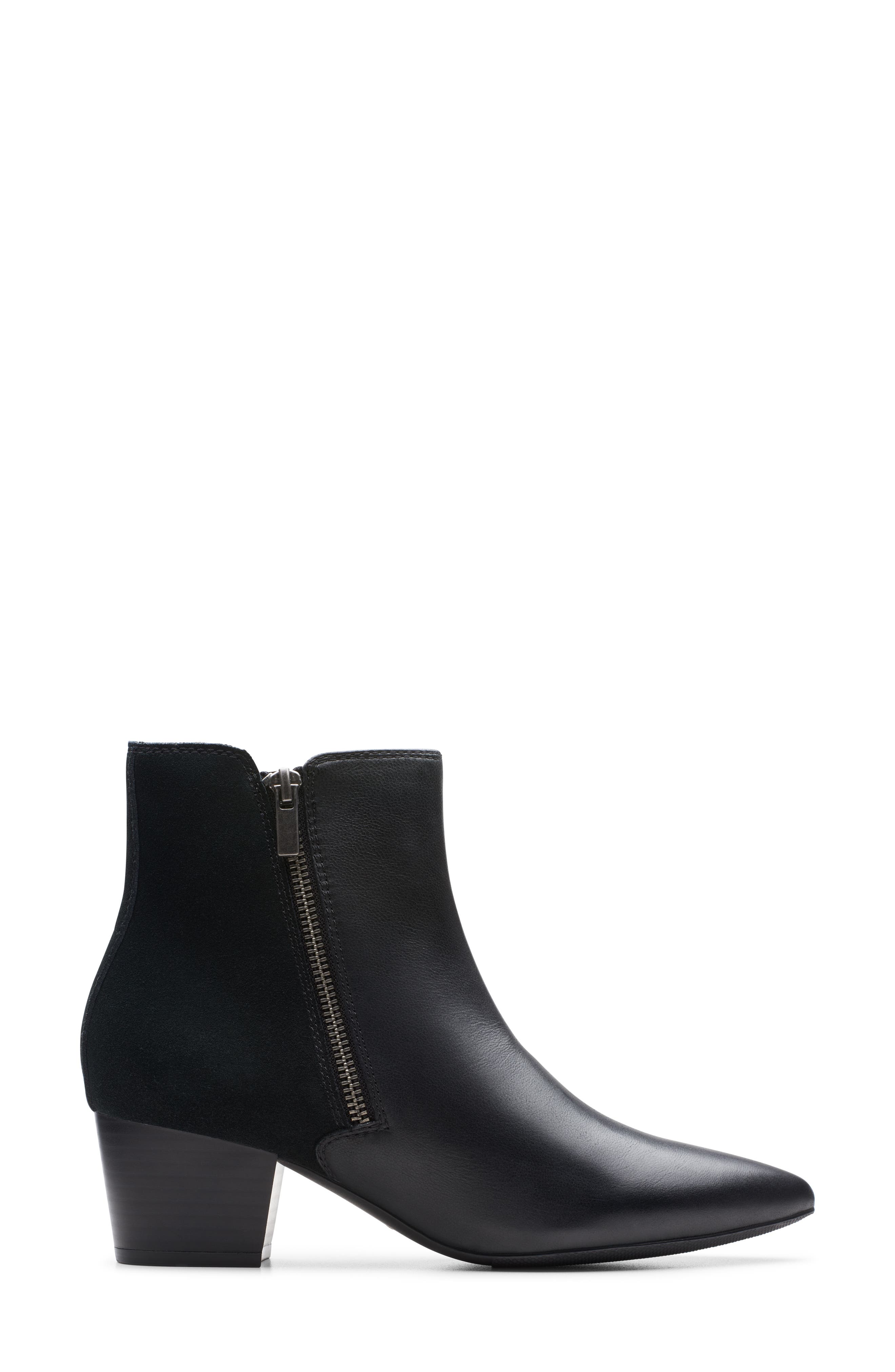 Clarks<sup>®</sup> Ellanie Vibe Boot, Alternate, color, Black Leather