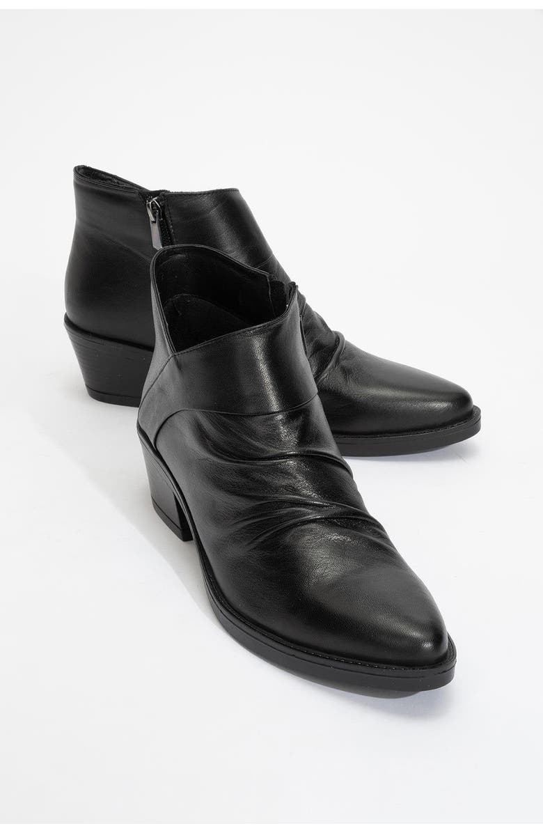 Forever & Always Shoes Rule Leather Chunky Boot, Main, color, Black Leather