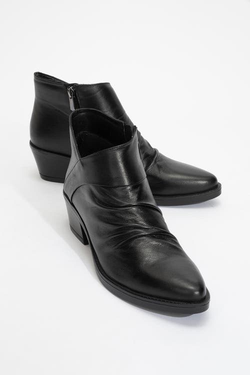 Forever & Always Shoes Rule Leather Chunky Boot In Black