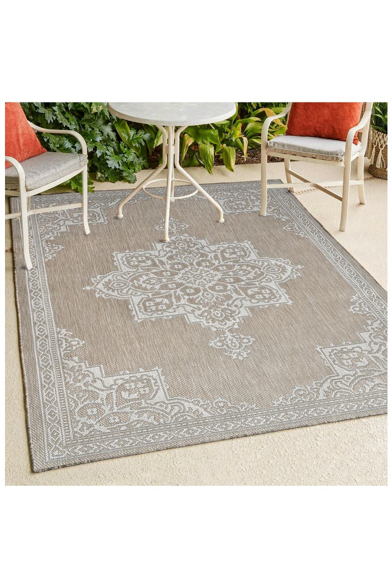 Arden Vintage Casual Medallion Indoor/Outdoor Area Rug, Alternate, color, Beige/Cream