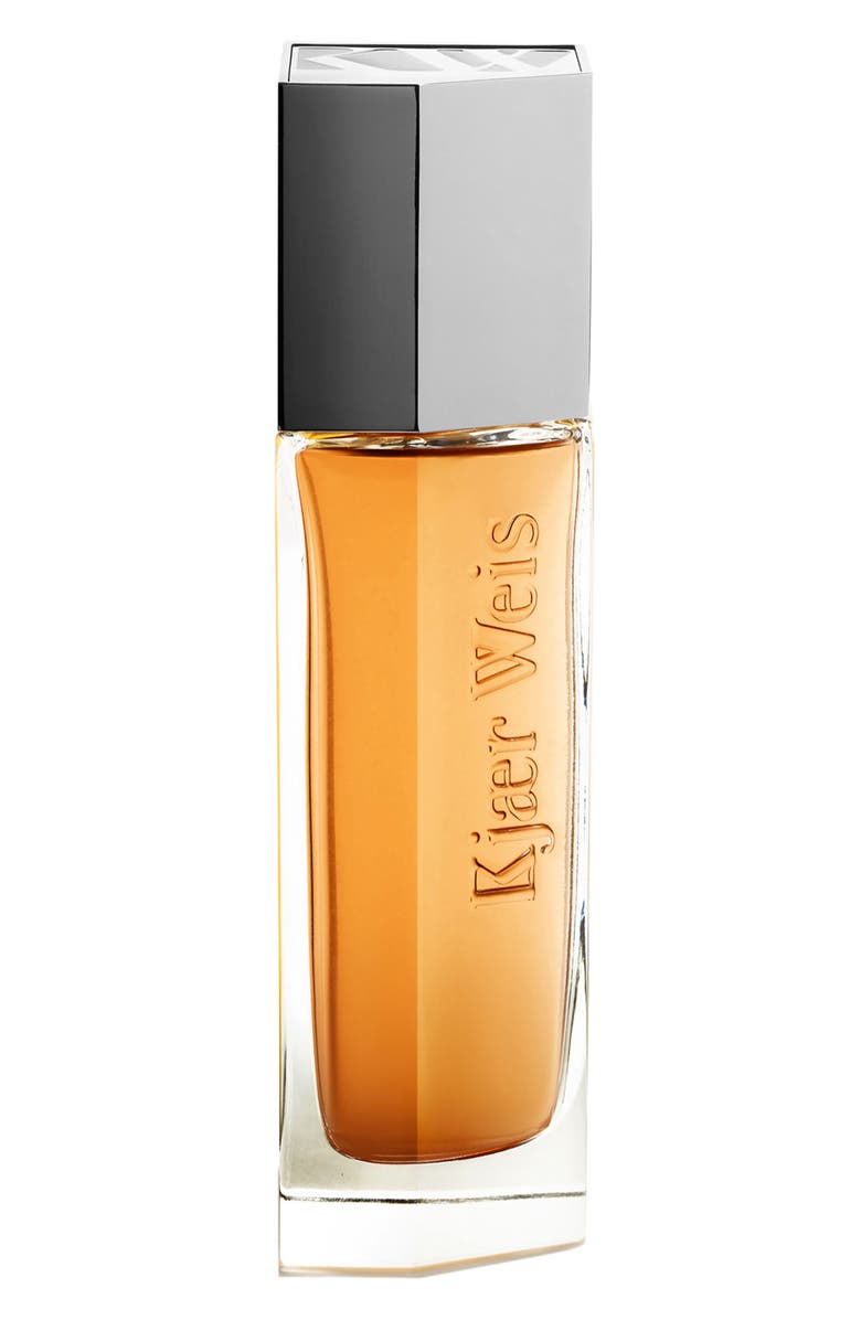 Kjaer Weis Toner, Main, color, 