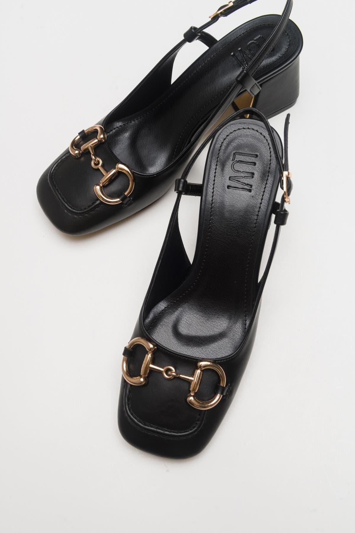 Prologue Shoes Karol Block Heel Pump, Main, color, Black