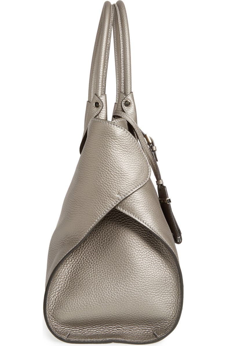 Tod's , Alternate, color,