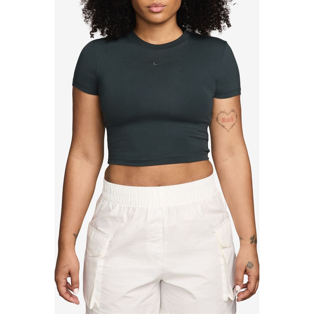 Nike Sportswear Crop T-shirt In Green