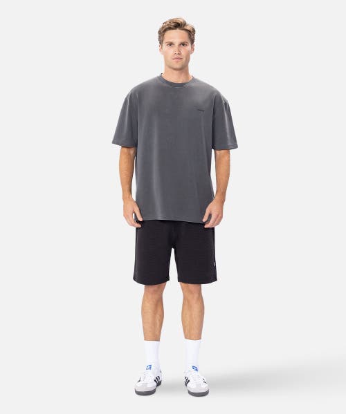 Industrie Australia The Newport Tee In Onyx