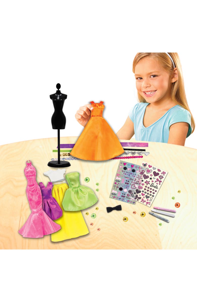 Barbie Be a Fashion Designer Doll Dress Up Kit, 5 Outfits, Alternate, color, Multicolored