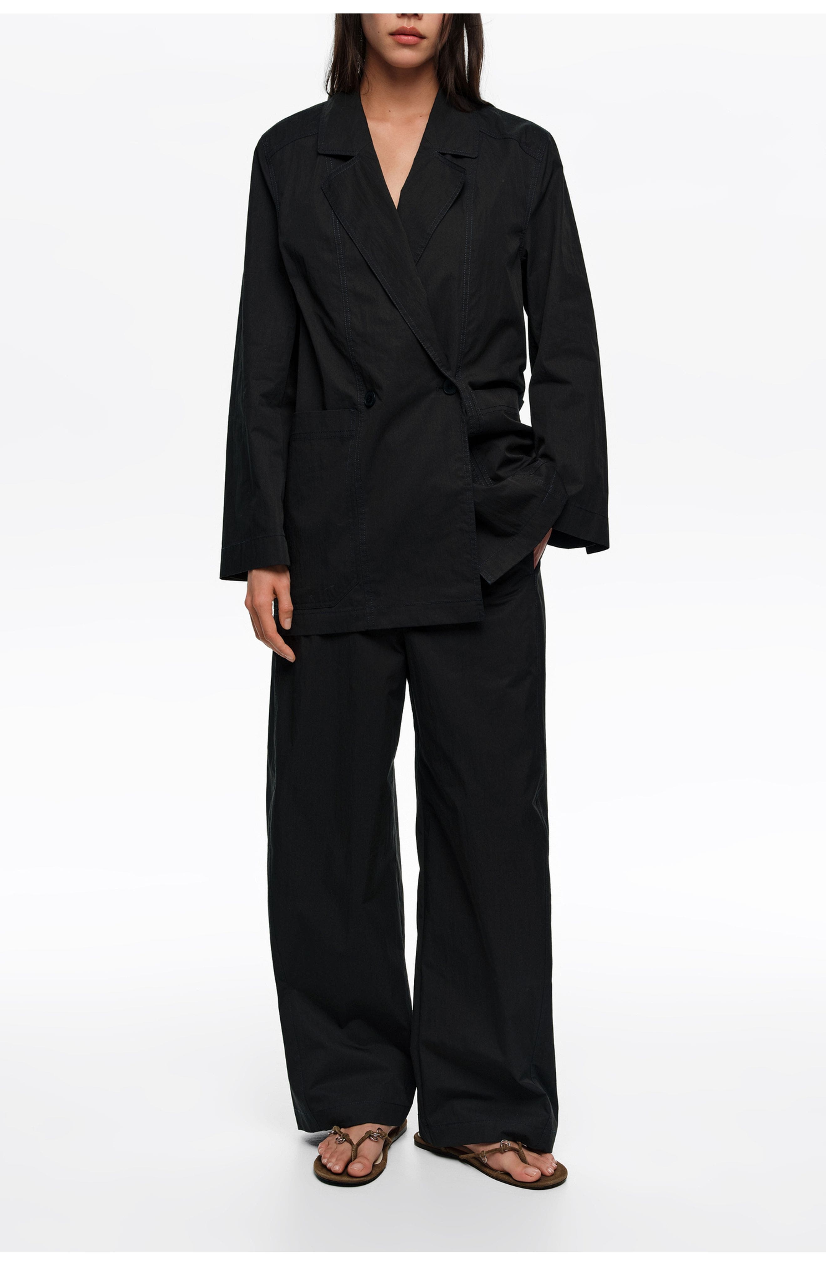 Barrel Trousers With Stitching