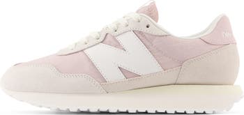 237 Sneaker