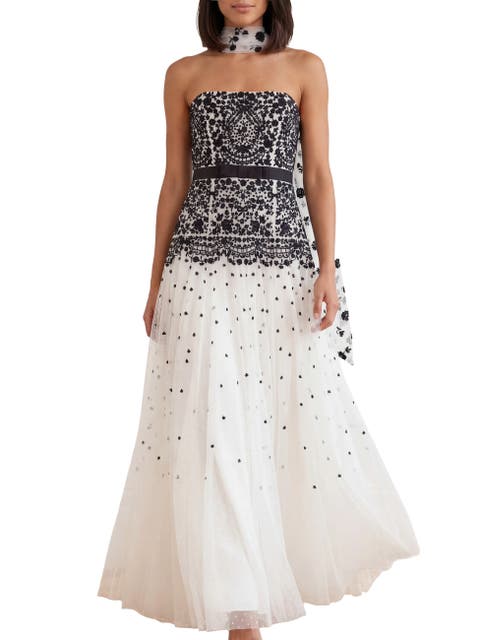 Romantic Lace Strapless Ball Gown