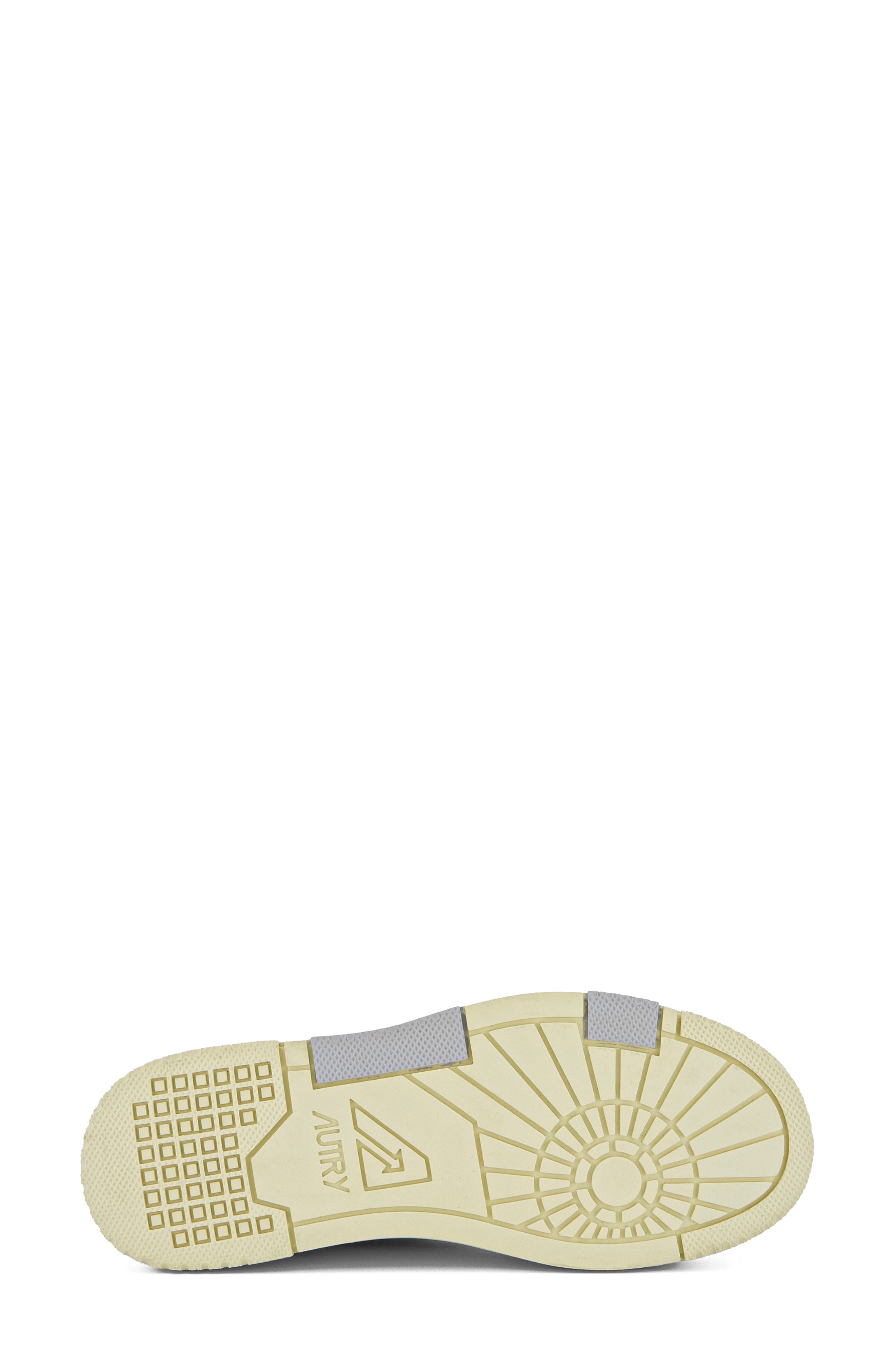 AUTRY CLC Mixed Media Low Top Sneaker, Alternate, color, Silver/ Vapor