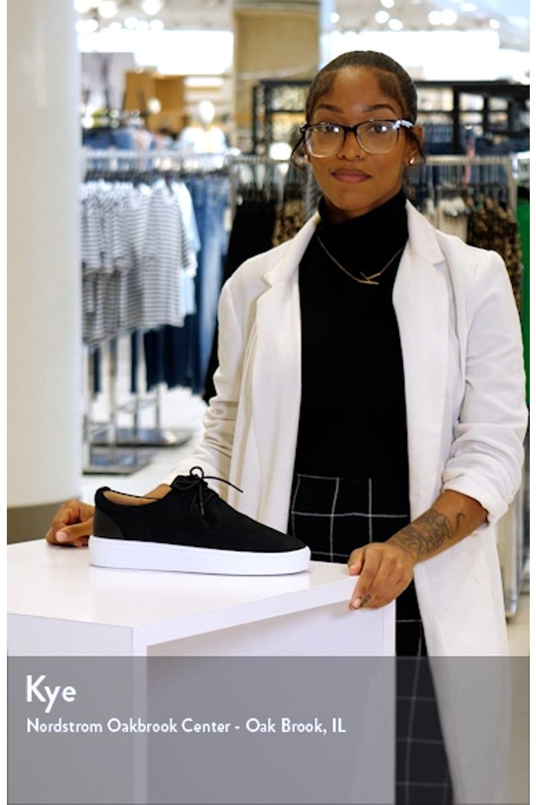 Treyy Chukka Sneaker video