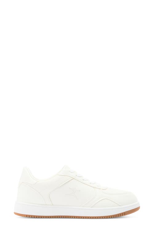 Danskin Two-toned Court Sneaker In White/gum