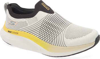 SKECHERS Go Walk® Max Walker Slip-On Sneaker (Men  display picture 3