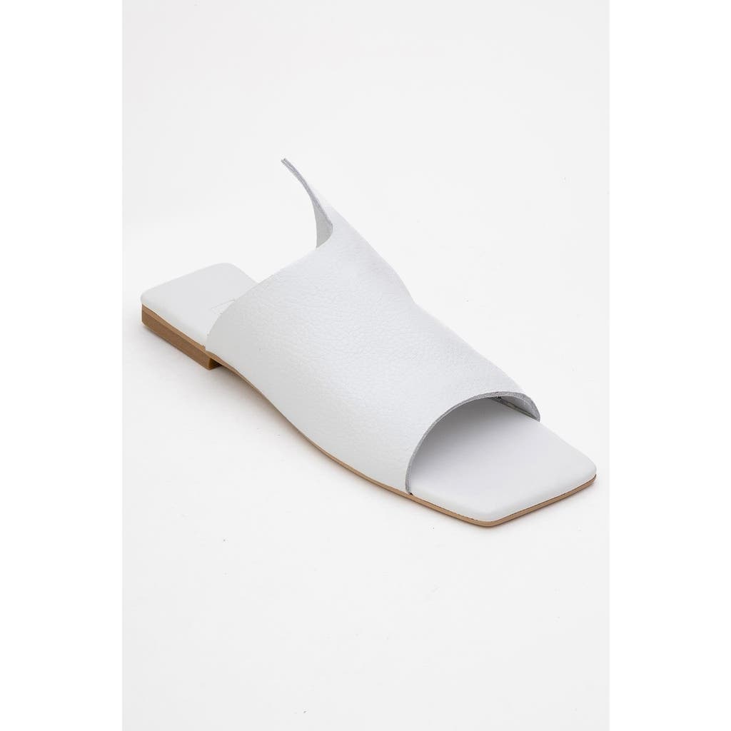 Forever & Always Shoes Orianna Leather Slide Sandal In White