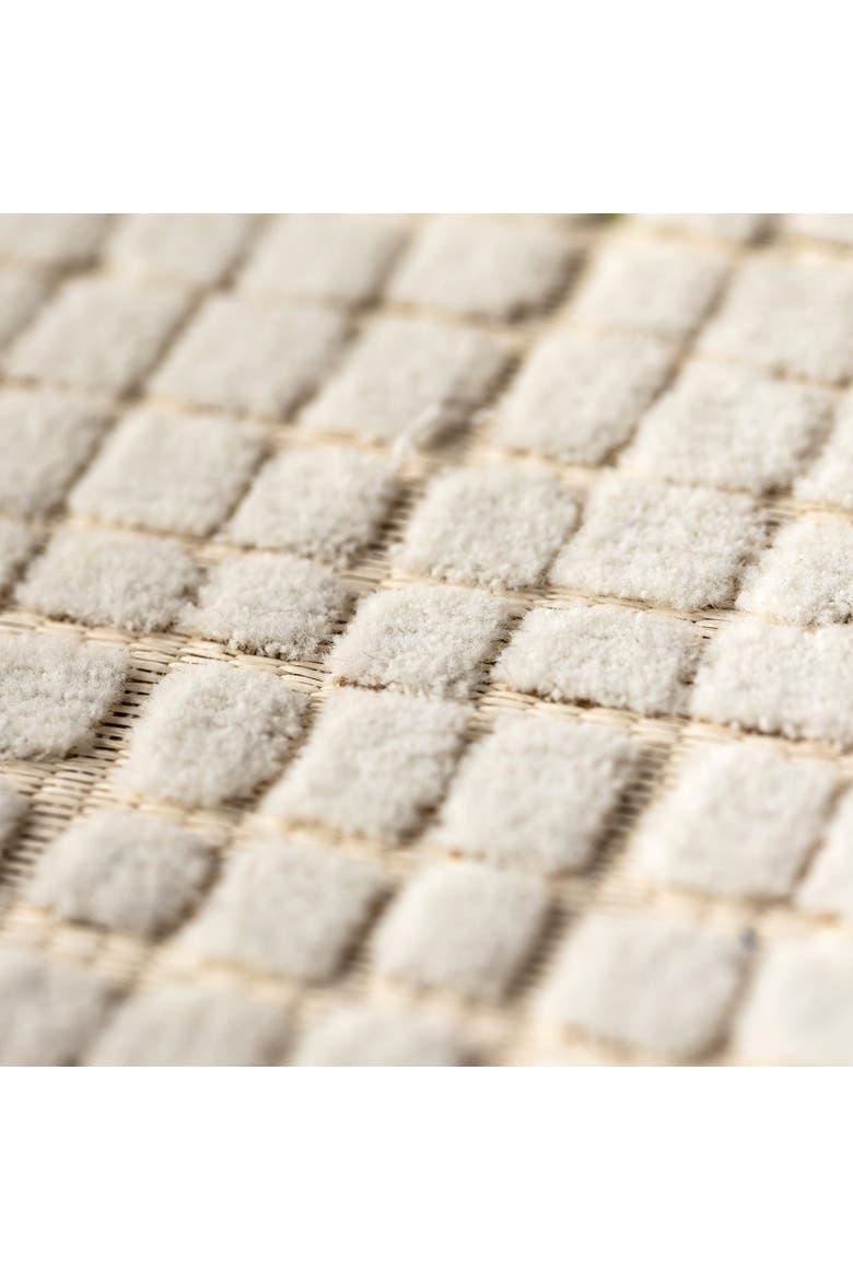 Scala Crema Croc-inspired Cut Velvet Chenille Indoor & Outdoor Woven Accent Pillow & Insert, Alternate, color, Crema