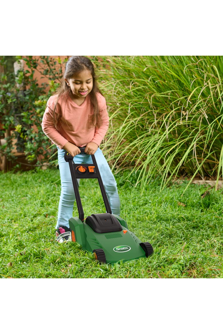 Water squirting lawn mower, Alternate, color, Multicolor