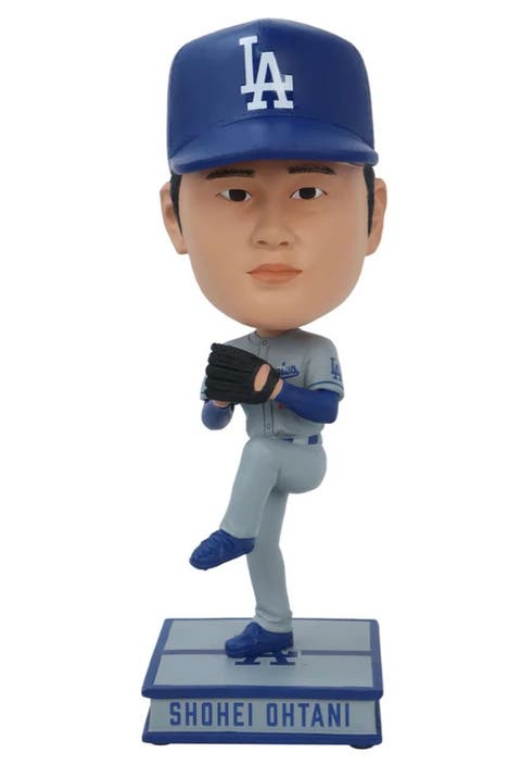 Shohei Ohtani (Los Angeles Dodgers) 9.5" Pitching Away Jersey Bighead Bobblehead