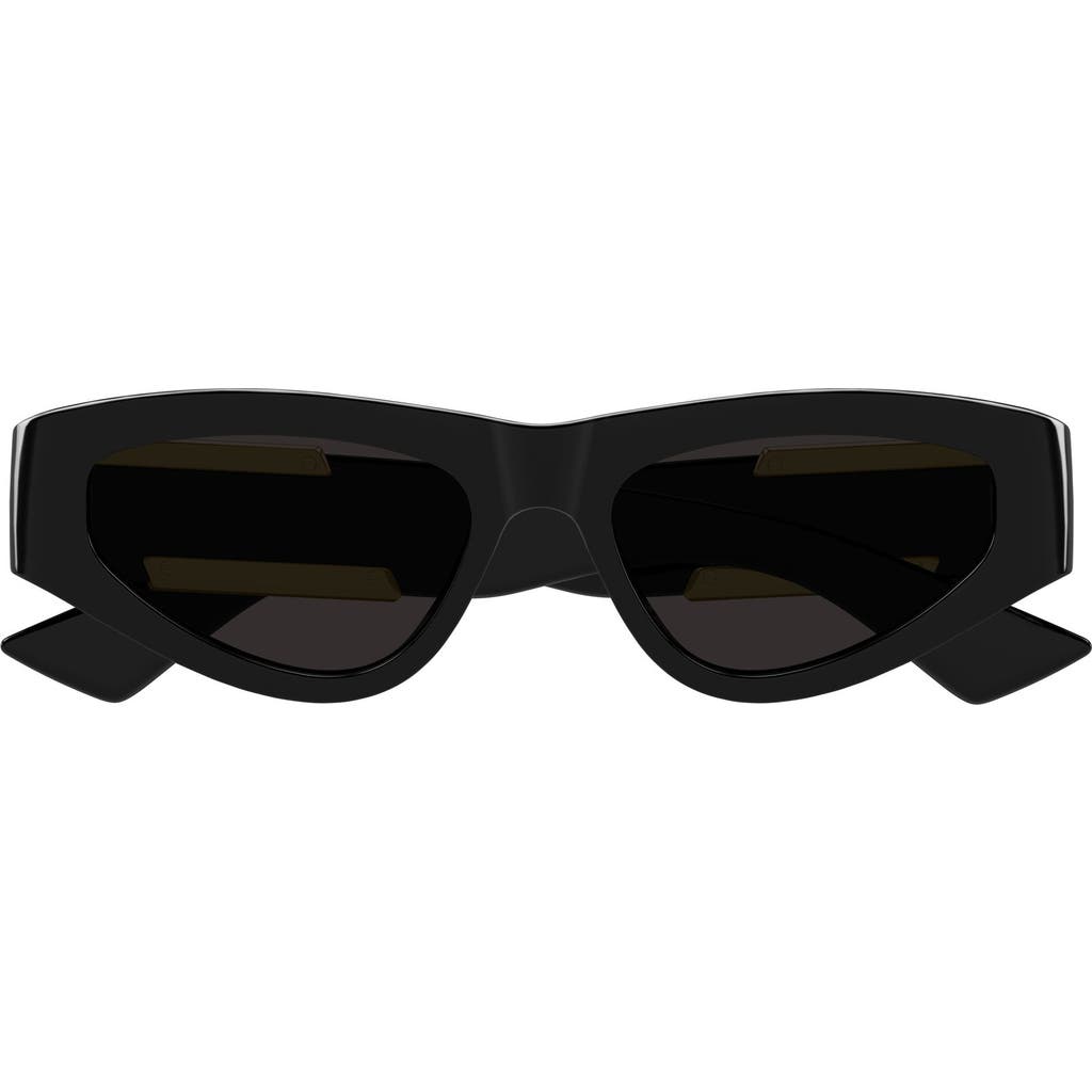Bottega Veneta Dash Acetate Cat-eye Sunglasses In Black