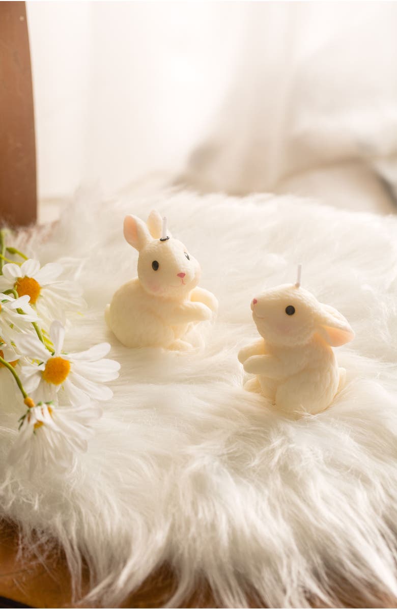 Southlake gifts Blushing Bunny Candle, Alternate, color, Looking Up
