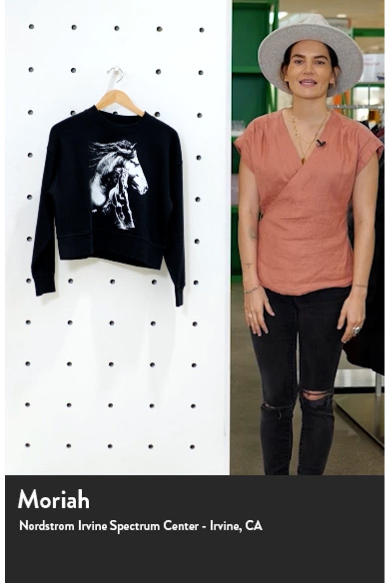 Graphic Crop Sweatshirt video