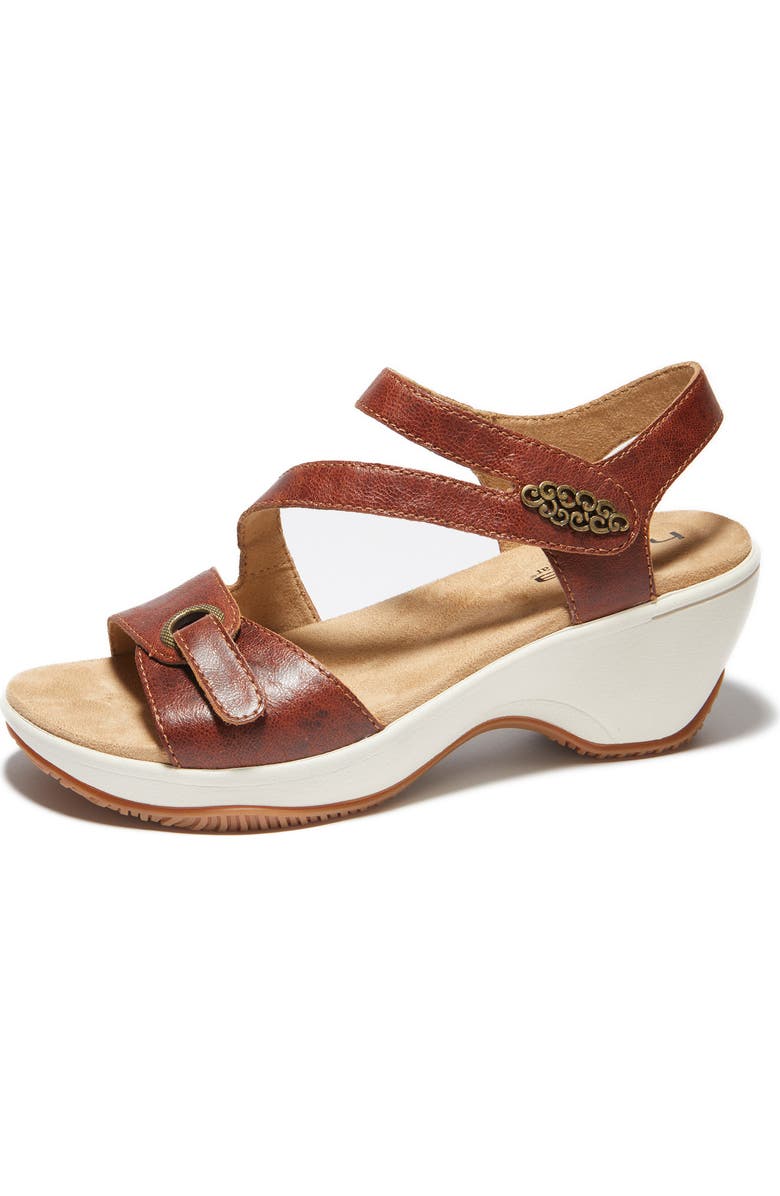 Hälsa Footwear Cindy Sandal, Alternate, color, Cognac