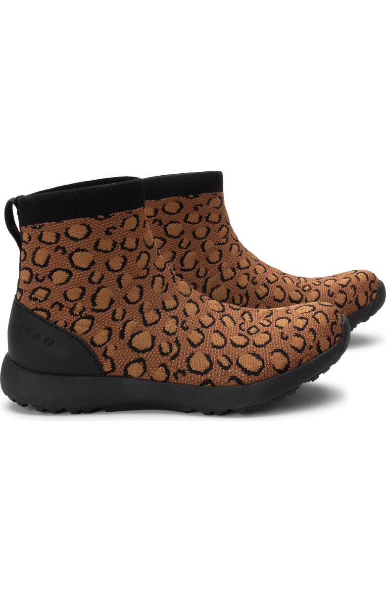 TRAQ by Alegria Qirkie Knit Sneaker, Main, color,