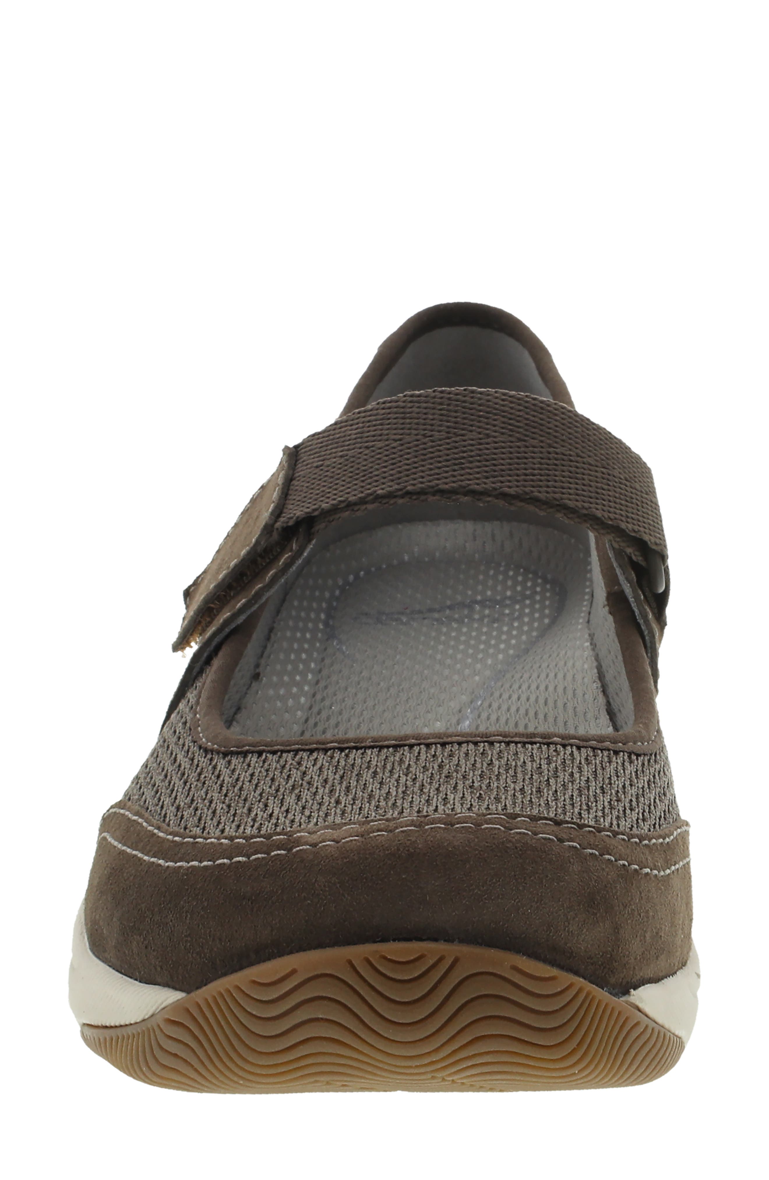 Hennie Flat, Alternate, color, MUSHROOM SUEDE