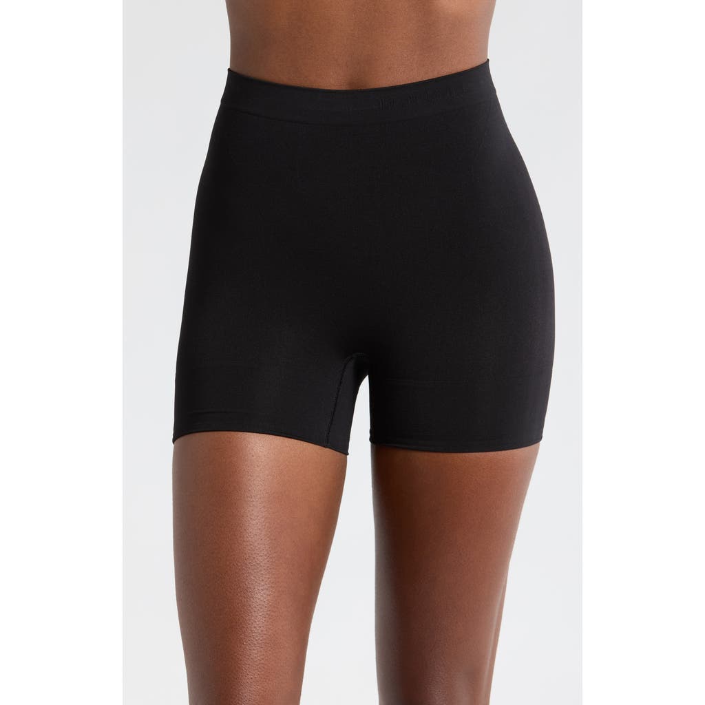 MAGIC Bodyfashion Comfort Short Seamless Shaping Shorts in Black