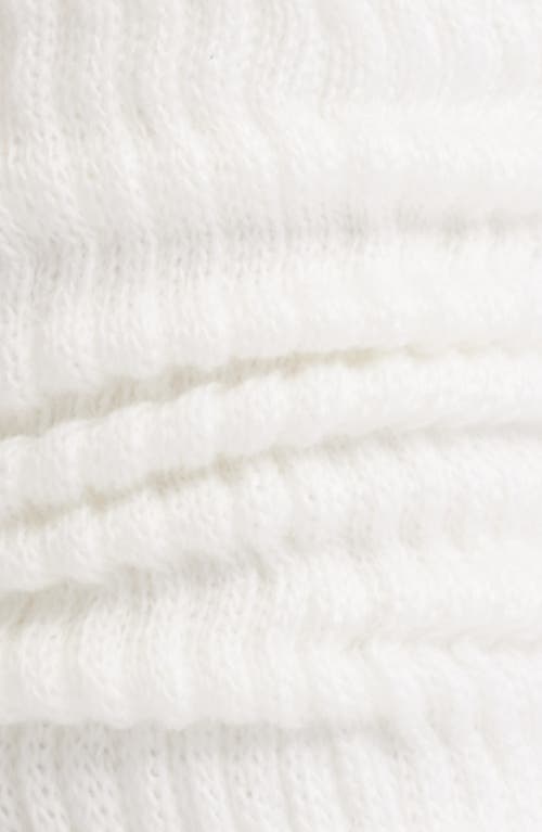 Casa Clara Conner Scrunched Crew Socks In White