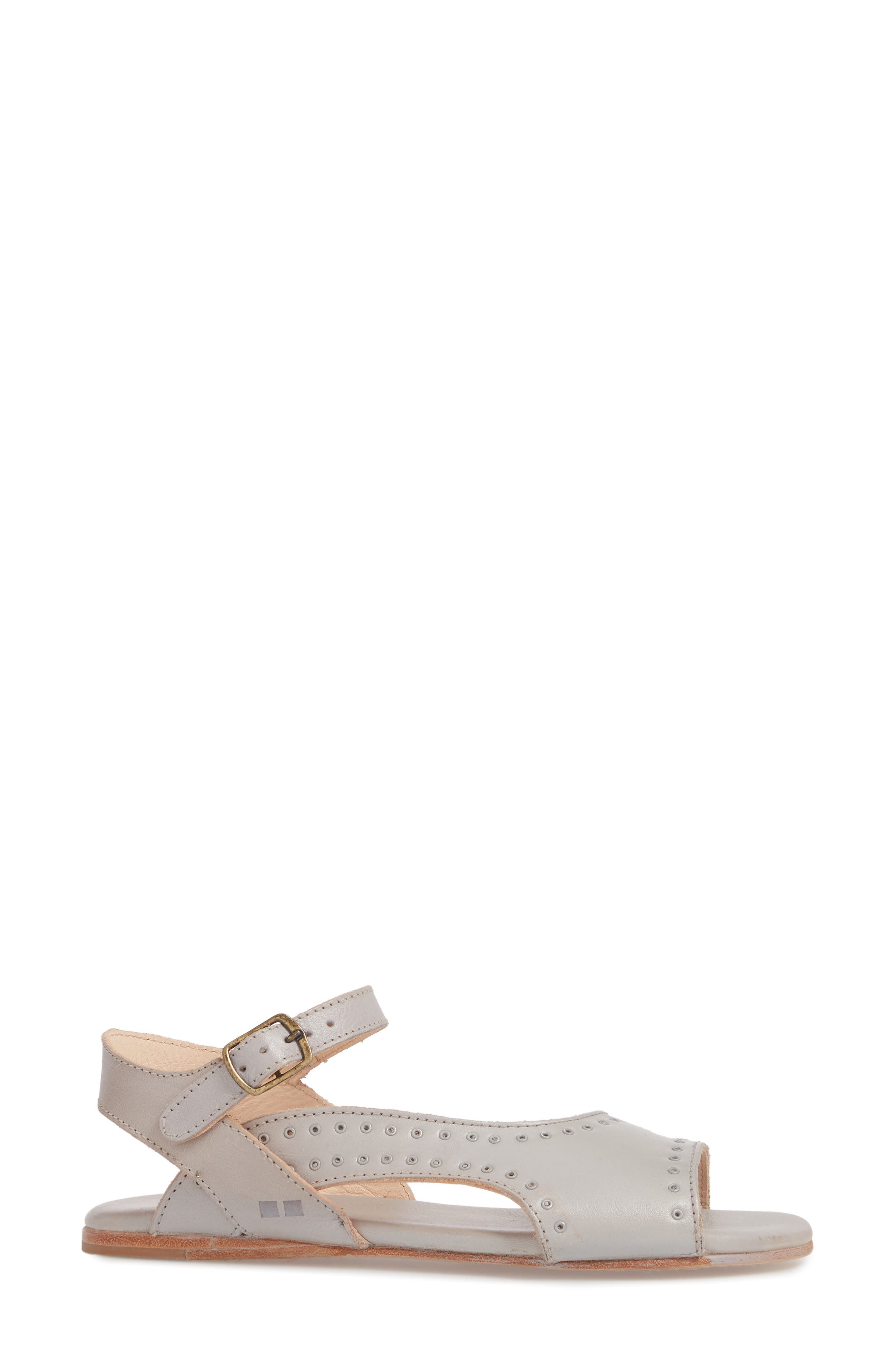 Auburn Flat Sandal, Alternate, color, LIGHT GREY LEATHER