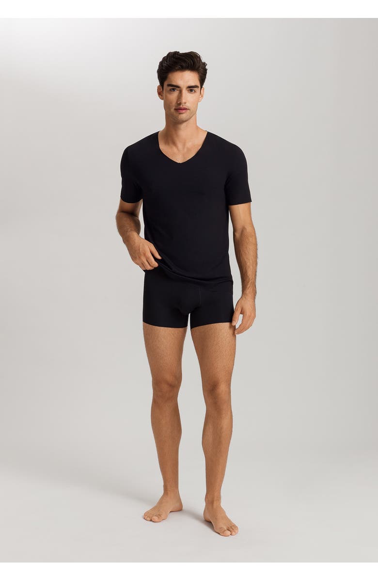 Hanro Clean Cut Seamless V-Neck T-Shirt, Alternate, color, Black