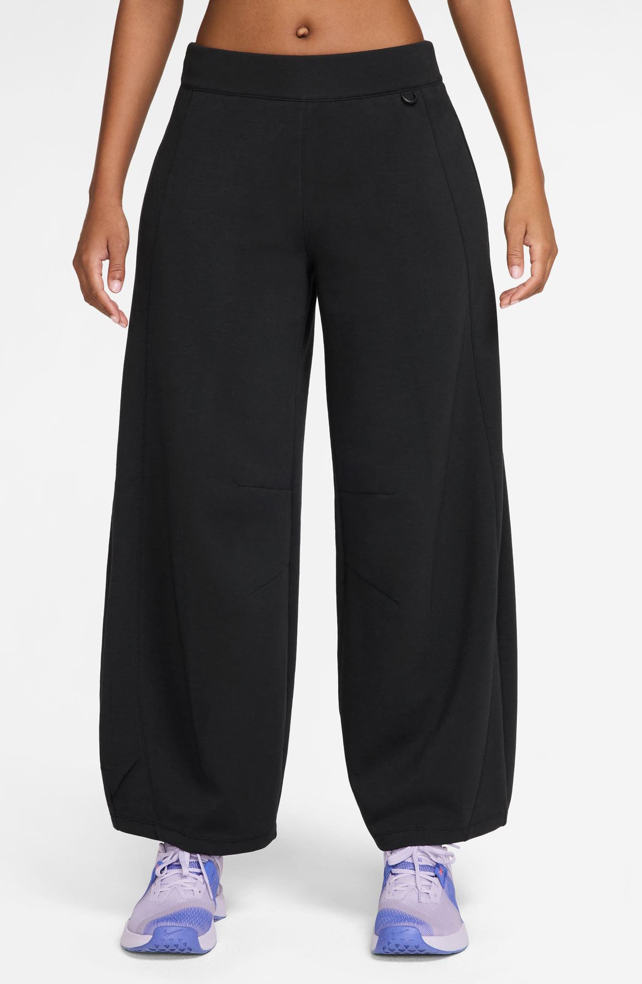 selected 010 BLACK/ DKSKGY